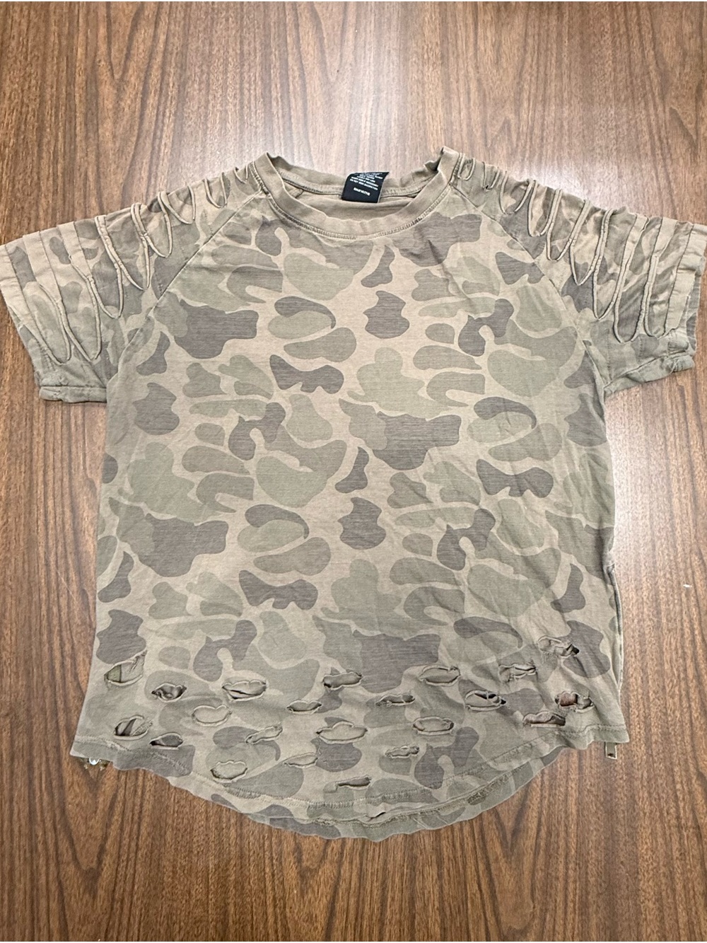 Rebel Minds Distressed Camo Cutout Tee with Side Zippers - Olive/Taupe - Size XL